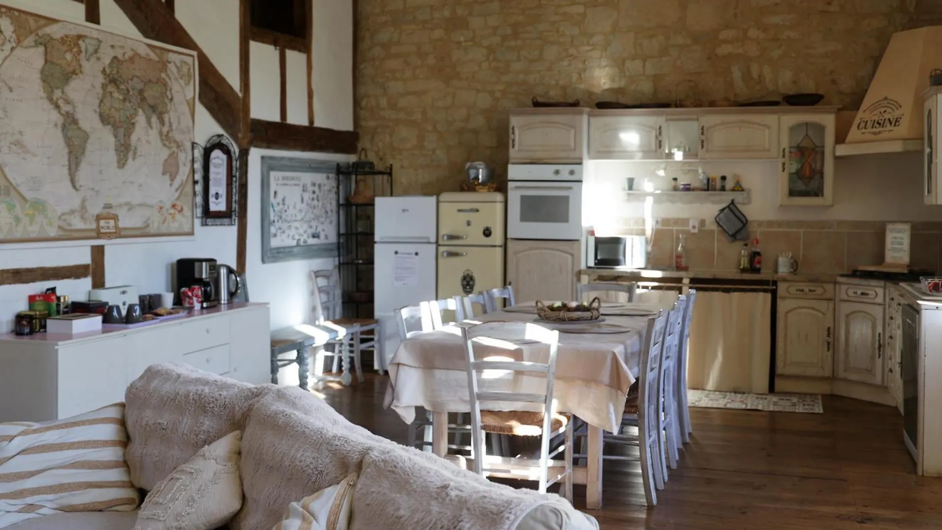 Chateau De St Chamarand - Grand & Petit Gites Saint-Chamarand Fransa